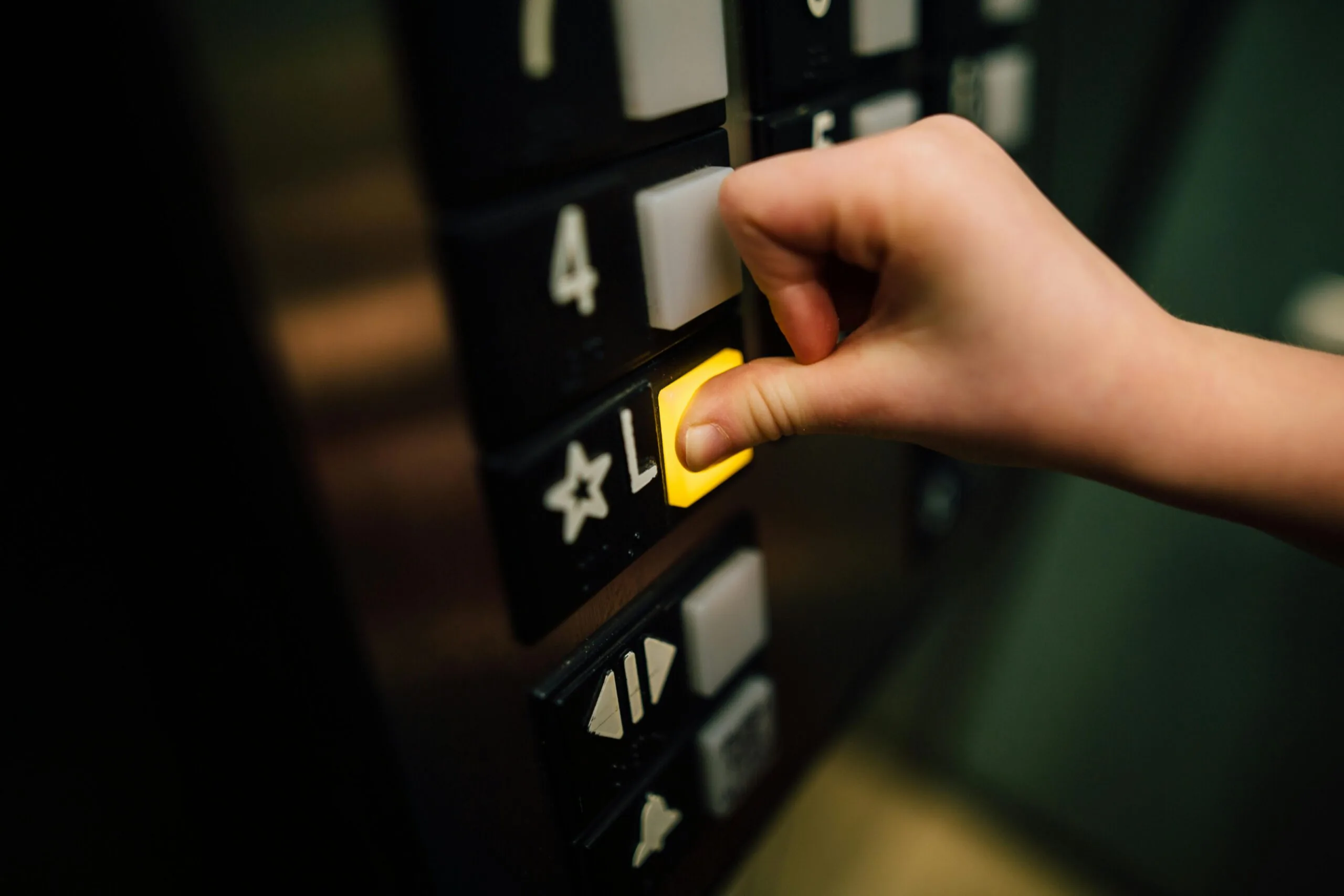 elevators and escalators 